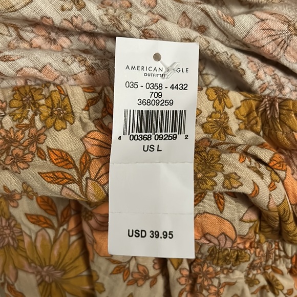 American Eagle Top - Picture 3 of 3